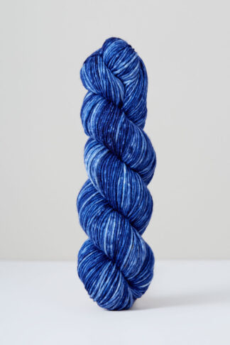 Urth Monokrom Worsted